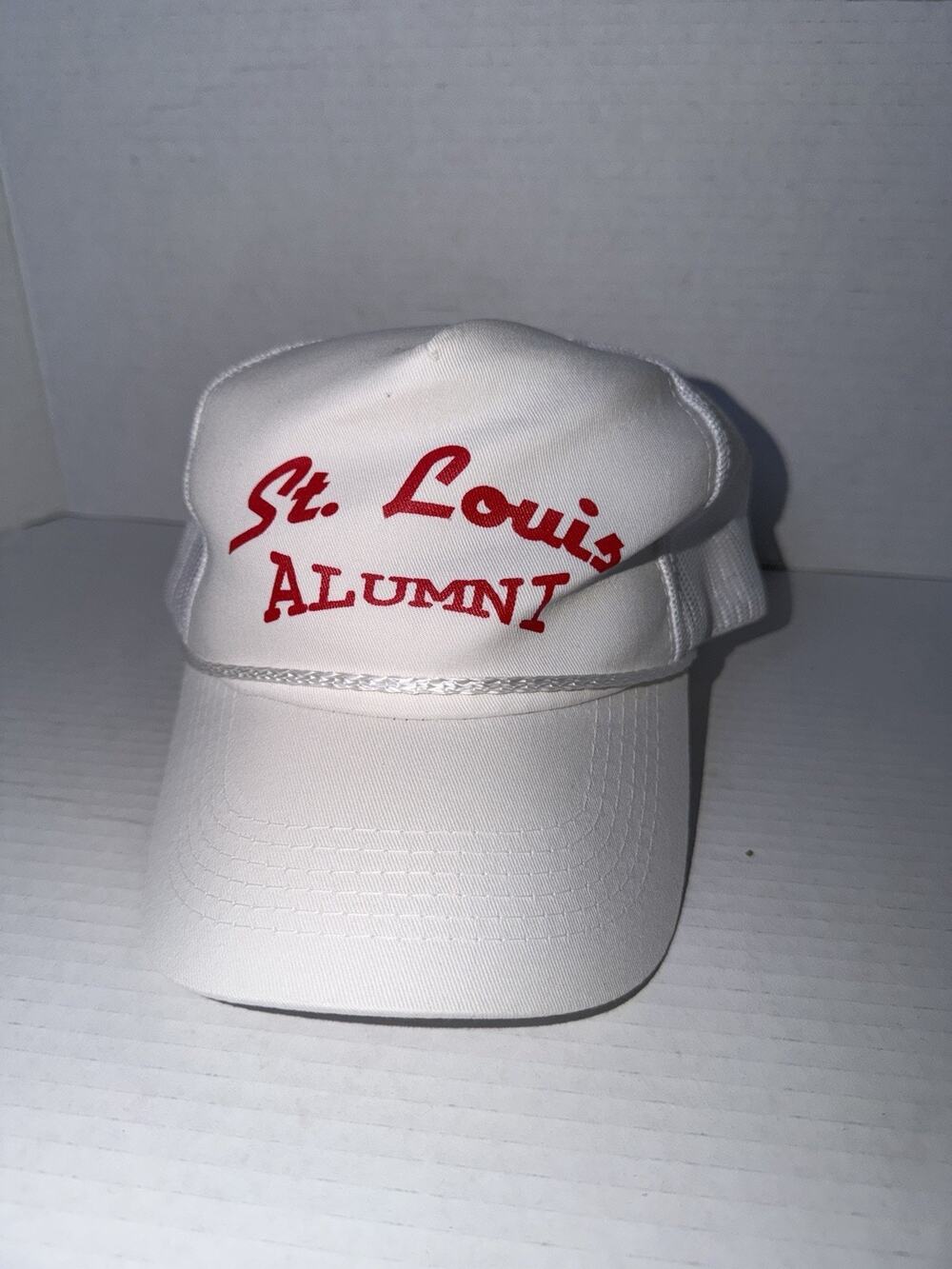 St. Louis Alumni Mesh Trucker Hat Snapback Cap White Red NWOT Vintage Style